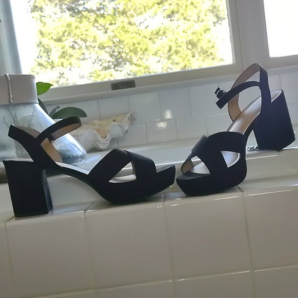 Elegant Black Block Heel Sandals